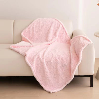 CozyGuard Waterproof Sherpa Fleece Blanket – Plush Pet & Furniture Protector
