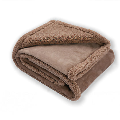 CozyGuard Waterproof Sherpa Fleece Blanket – Plush Pet & Furniture Protector